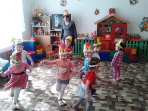 Читать далее о этой статье «Петушок и его семейка»