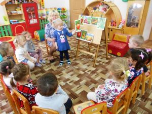 Читать далее о этой статье Беседа «Овощи, ягоды, фрукты – полезные продукты»