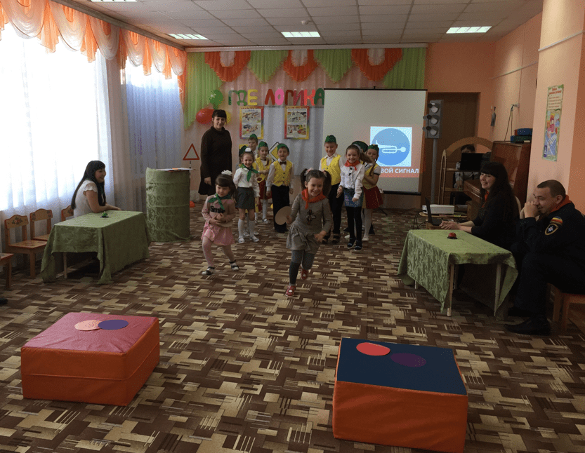 Реализация проекта «Правила дорожные знать положено»