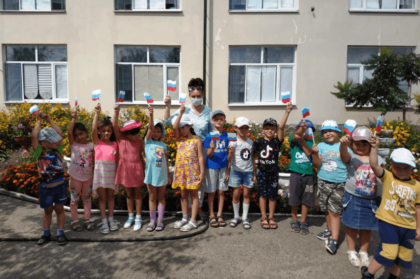 Вы сейчас просматриваете Реализация  проекта «Моя Родина – Россия»