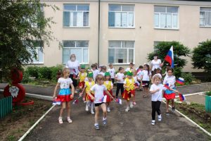 Читать далее о этой статье Познавательный проект «Россия – Родина моя!» в преддверии праздника «Дня России»