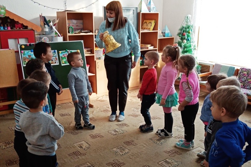 Вы сейчас просматриваете Интегрированное развивающее занятие «Колокольчик динь –  дон»