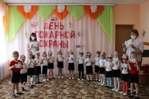Читать далее о этой статье Развлечение «Юные пожарные»  в рамках Всероссийского открытого урока «ОБЖ» (день пожарной охраны)