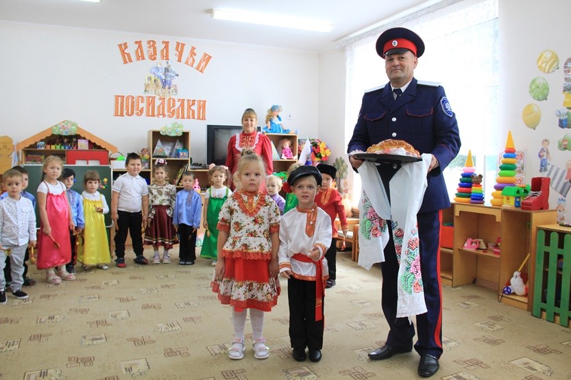 Вы сейчас просматриваете Фестиваль «Казачий курагод» в МБДОУ «Детский сад «Тополек»