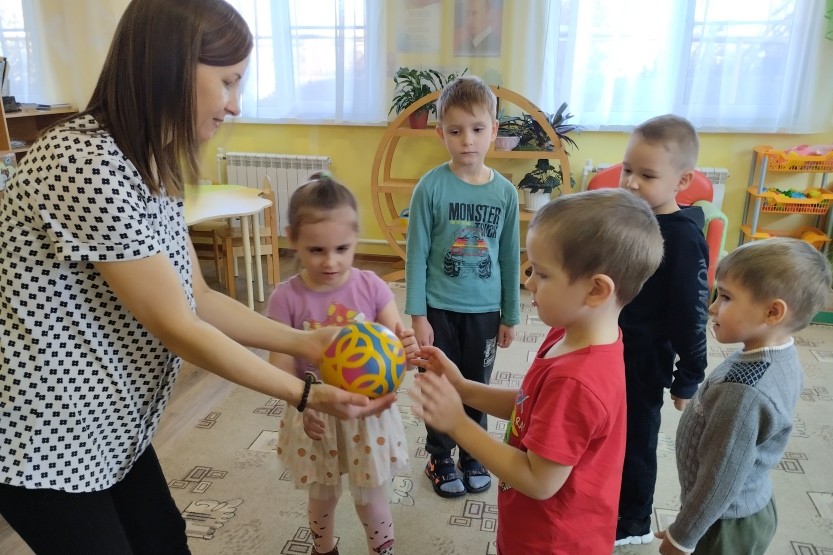 Вы сейчас просматриваете Коррекционно-развивающее занятие «Какие бывают домашние птицы?»