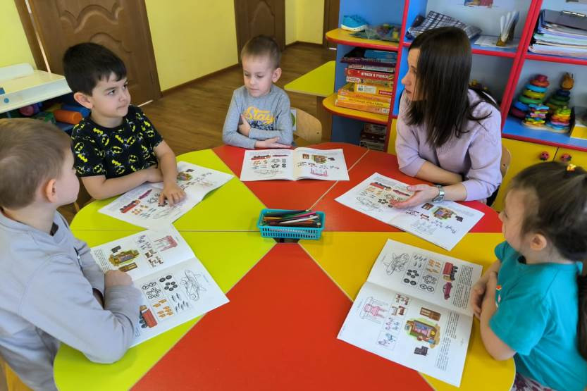 Вы сейчас просматриваете Коррекционно-развивающее занятие «Транспорт»