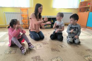 Читать далее о этой статье НОД «Орудие труда. Инструменты»