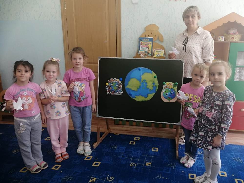 Вы сейчас просматриваете Тематический день «Мир всем детям мира»