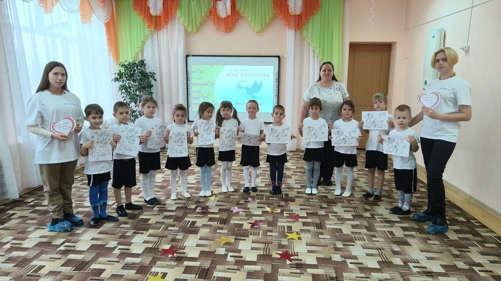 Вы сейчас просматриваете Спортивный досуг «День волонтера»