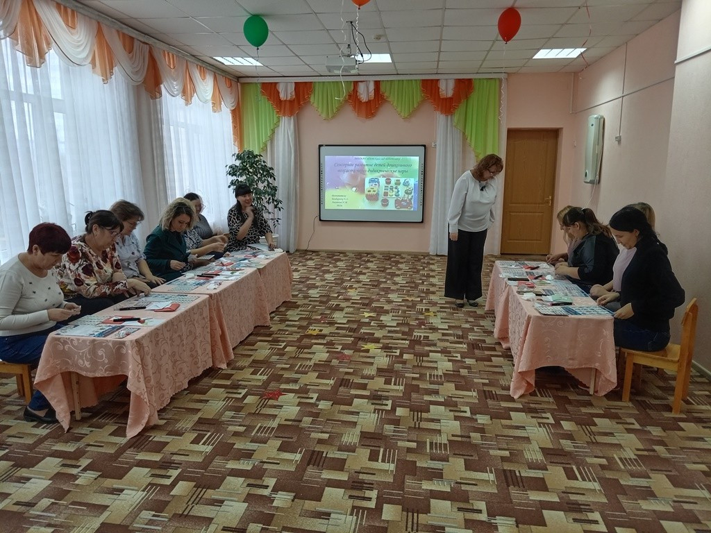 Вы сейчас просматриваете Мастер – класс «Сенсорное развитие детей дошкольного возраста через дидактические игры» в детском саду «Тополек»