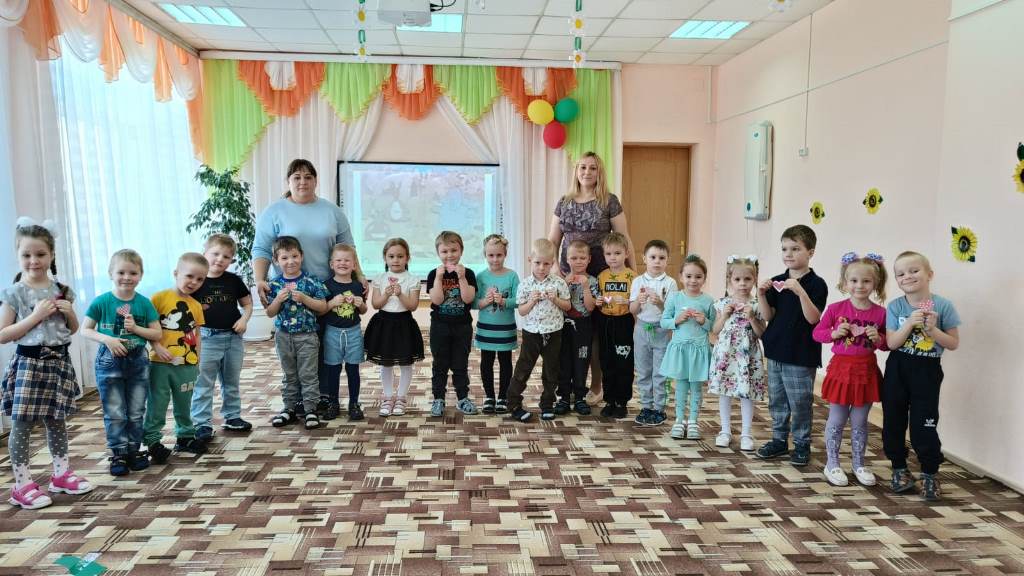 Вы сейчас просматриваете Интегрированное коррекционно-развивающее занятие по духовно-нравственному воспитанию «Путешествие за золотым сердцем»