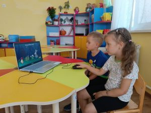 Читать далее о этой статье Акция «Дерево добрых слов»