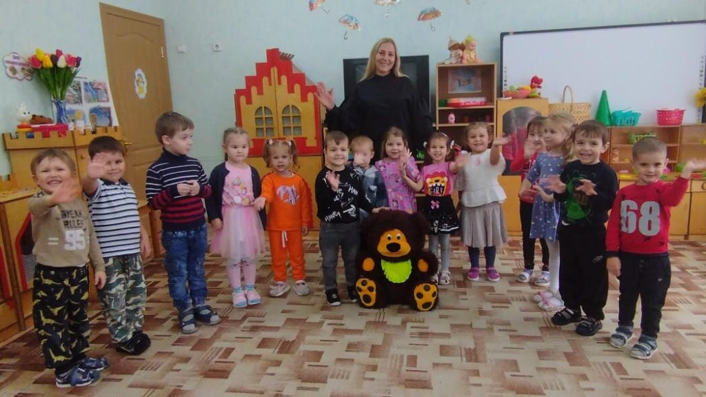 Вы сейчас просматриваете Коррекционно-развивающее занятие «Мишуткины забавы»