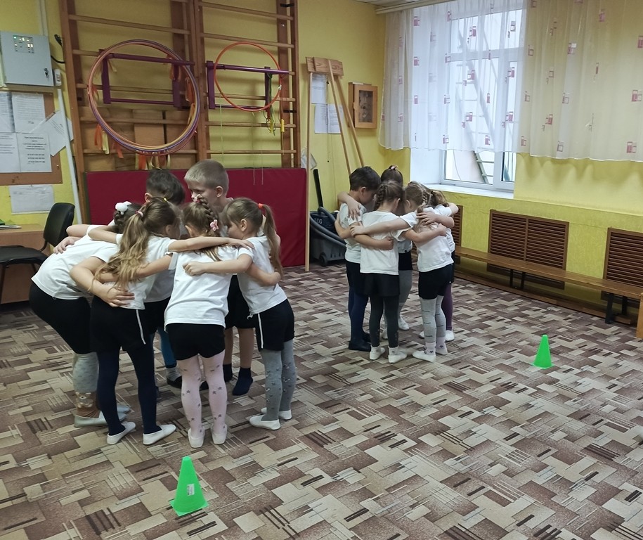 Вы сейчас просматриваете Тематический день «Герои Отечества»