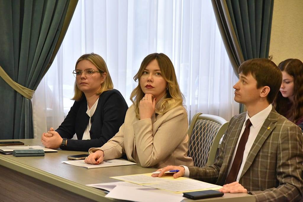 Вы сейчас просматриваете Участие Молодежного парламента Обливского района в областном конкурсе «Лучший молодежный парламент в Ростовской области в 2024 году»