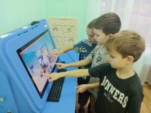 Читать далее о этой статье Тематический день «День Герба РФ»