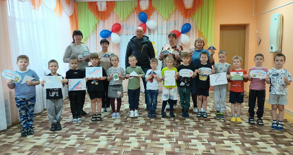 Вы сейчас просматриваете Акция «Открытка солдату»