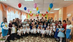 Читать далее о этой статье Праздник «Голубой огонёк», посвященный Международному женскому дню 8 Марта, в детском саду «Тополек»