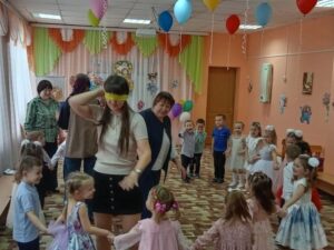 Читать далее о этой статье Краткосрочный проект «Мама милая моя»